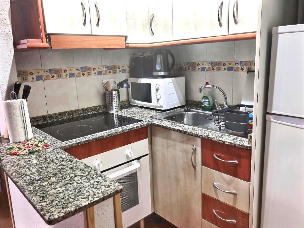 Apartment With Pool & Balcony Less Than 10Min Walk To La Mata Beach! Torrevieja Buitenkant foto